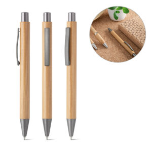 Caneta em bambu personalizada