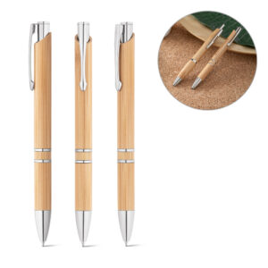 Caneta em bambu personalizada