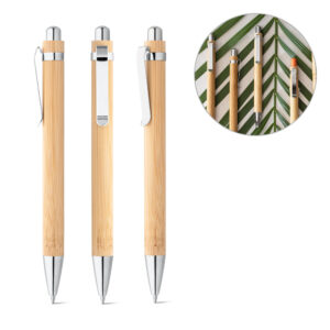 Caneta em bambu personalizada