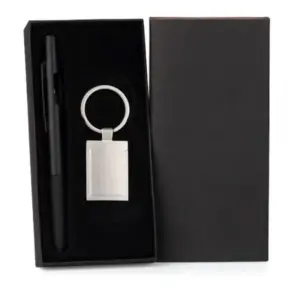 Conjunto caneta e chaveiro preto personalizado