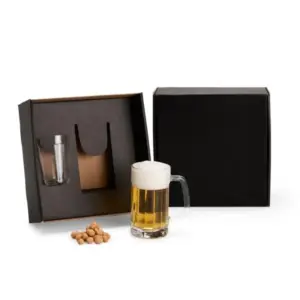 Kit para cerveja caneca e copo em vidro personalizado