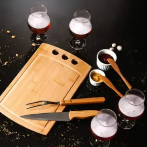 Kit churrasco petisco cerveja e tábua 3 furos 11 peças personalizado