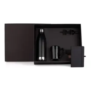 Kit garrafa e acessórios 4 peças personalizado