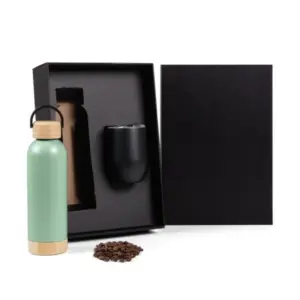 Kit garrafa e copo térmico verde e preto personalizado