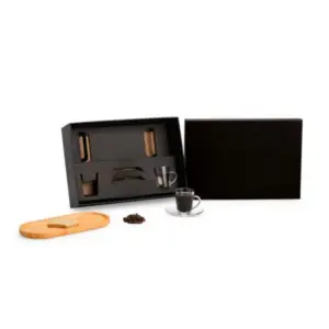 Kit para café bandeja em bambu e xícaras com pires personalizado