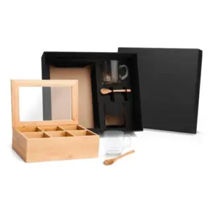 Kit para chá caixa em bambu colheres e canecas em vidro personalizado