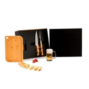 Kit para churrasco e cerveja com caneca em vidro 4 peças personalizado