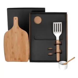 Kit para hambúrguer com espátula 4 peças personalizado