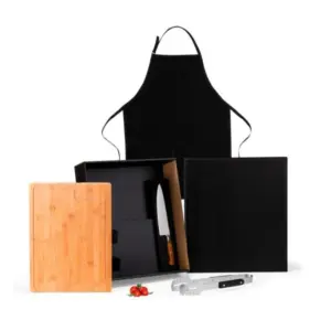 Kit premium para churrasco com avental preto 4 peças personalizado