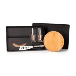 Kit queijo e cerveja com tábua e copos 4 peças personalizado