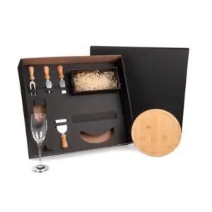 Kit queijo e champanhe 6 peças personalizado